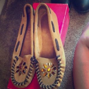 Women’s moccasins